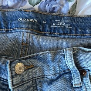 Old navy high rise straight jean SIZE 18